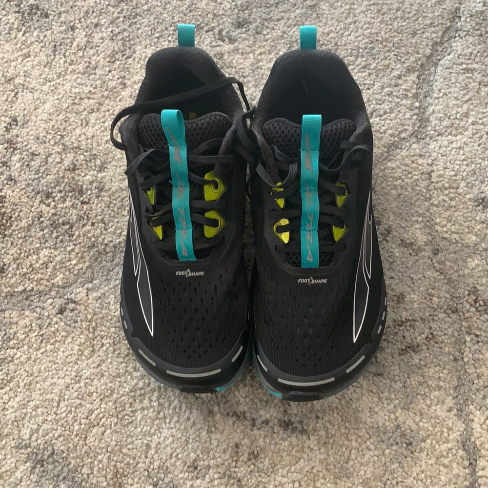 Altra size 8. Payed 90